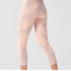 Fabletics Pink Gray Palm Leaf Salar Printed PowerHold Capri Legging | Si…